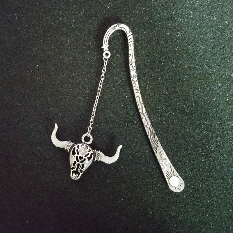 Mshion Metal Bookmarks with Chain,Unique Glow in The Dark Bookmark,Inspirational Book Markers for Book Lovers Delicate Gifts - Image 3